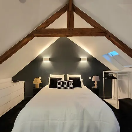 Serenity House - Beautiful Town House With Terrace 6p Holiday home